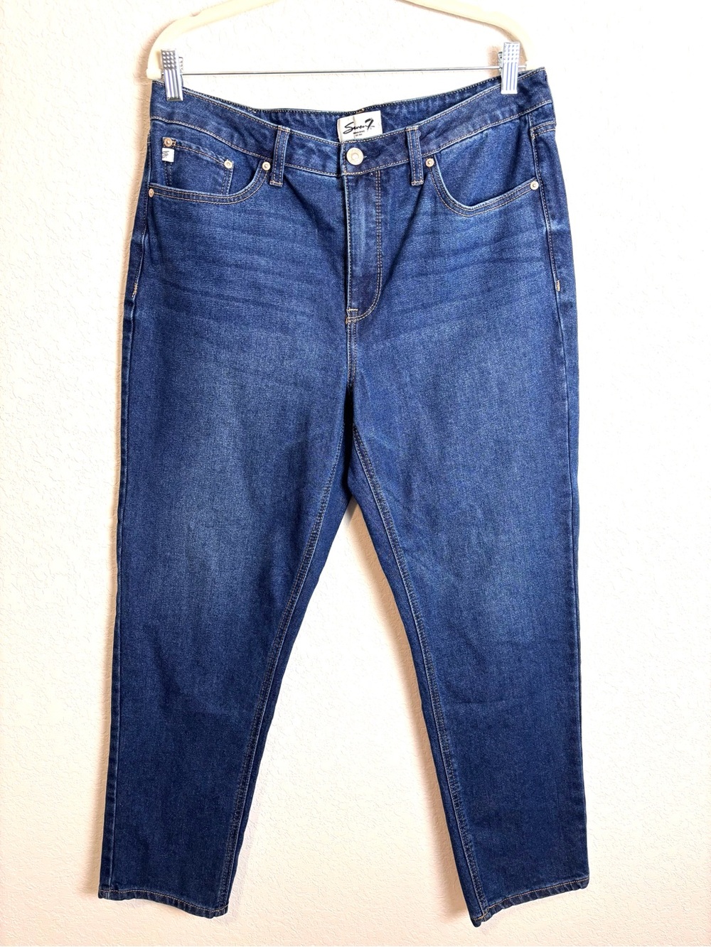 Seven7 90’s Straight Leg Divine Blue Jeans Women’s 12 Closet Staple Comfort
